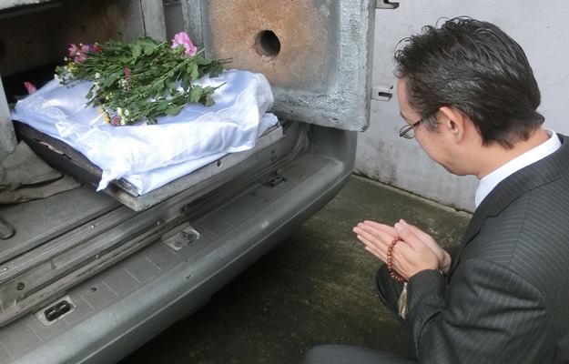 シェルティー、メス、セーブル＆ホワイト、2017年11月08日よもぎちゃんが亡くなりました。ペットの葬儀火葬メモリアルウェイビーさんで手厚く葬儀をして頂きました。